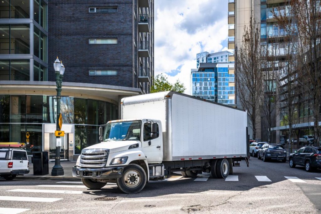 truck arriving after people started following a moving out of state checklist